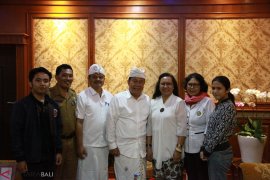 Pemkot Denpasar gandeng FIB Unud gelar Seminar "Bahasa Ibu"