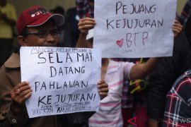 DPR : Ahok tepat jadi bos PLN