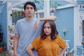 Prilly Latuconsina main film bareng Maxime
