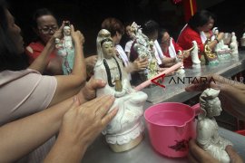 Ritual memandikan rupang