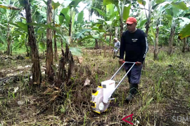 Kreatif, Padangpariaman sediakan alat pertanian untuk dipinjamkan pada petani