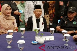 Ma'ruf Amin sebut hoaks sebagai tsunami teknologi