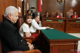 Kriminal kemarin, pencurian rumah mewah hingga Gisel bersaksi