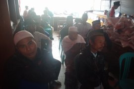 Kepala Desa Senaru sahkan marbot