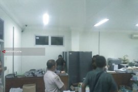 Akibat OTT Layanan Publik BPPKAD Gresik Terhenti