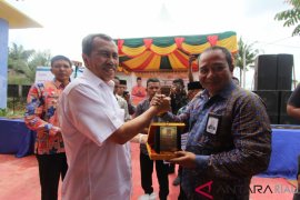 PLN alirkan listrik ke 17 desa terpencil di Riau. Berikut ini lokasinya