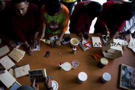 Workshop kayu warga binaan anak