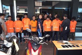 Komplotan "gengster Jakarta" dibekuk di Bekasi