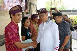 Badung Jemput bola layani administrasi kependudukan