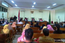 Terpidana kasus korupsi RSJ Padang bayar denda pidana