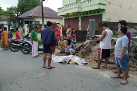 Sebelum terjatuh dan meninggal di jalan, Theofiluntandun sempat melambaikan tangan