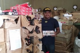 Bea Cukai Kudus akui pemodal rokok ilegal sulit ditangkap