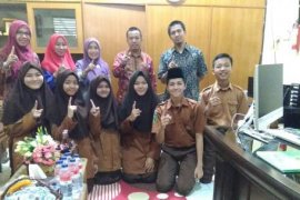 Pelajar madrasah Pekanbaru raih beasiswa ke Amerika Serikat
