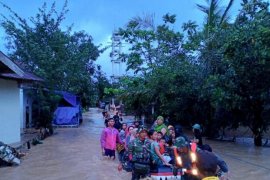 Banjir melanda Sulsel, 9 meninggal, 10 hilang