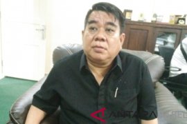 Toni Purnama imbau lima anggota PAW buat terobosan baru