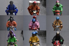 Tips memilih jas hujan yang tepat