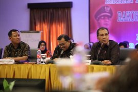 Wali Kota Makassar dorong perusda bangkit