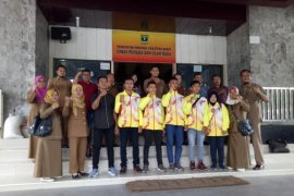 Dua siswa SLB Aisyah Sijunjung diberangkatkan ke Abu Dhabi, perkuat timnas di SOWSG