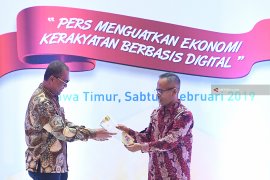 HPN 2019, Dirpem LKBN Antara Terima "Press Card Number One"
