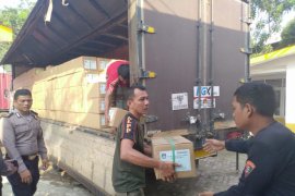 Logistik Pemilu 2019 tiba di KPUD Labuhanbatu