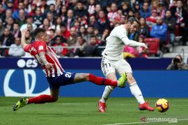 Derby Madrid berakhir imbang, Real tetap di puncak klasemen