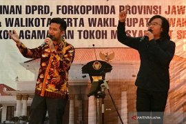 Duet Lagu "Kangen", Ari Lasso Kagumi Vokal Emil Dardak (Video)