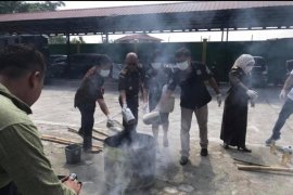 Kejari Pariaman musnahkan barang bukti dari puluhan kasus narkotika