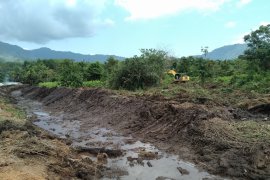 Pengerjaan tol Padangpariaman-Pekanbaru seksi I kembali dimulai