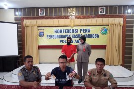 Kurir narkoba sembunyikan sabu-sabu di anus menggunakan kondom