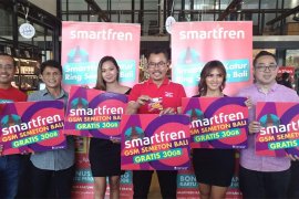 Smartfren luncurkan "Kartu Perdana Bali"