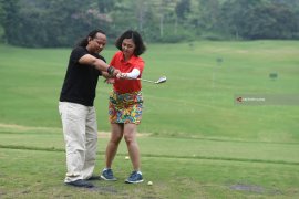 Belajar Golf di Taman Dayu