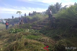 Warga Desa Argomulyo Antusias Sambut TMMD Kodim Penajam
