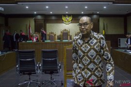 Penyuap Eni pasrah hukuman diperberat