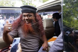 Sumringah, narapidana terorisme Noim Baasyir bebas murni