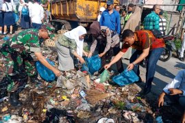Kodim 0204/DS jalin sinergitas peduli sampah