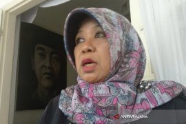 Rumah Penerima Bantuan PKH di Trenggalek Dipasangi Stiker Khusus