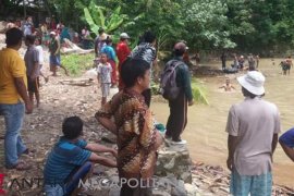 SAR temukan jasad pemuda tenggelam di sungai Cibareno Sukabumi