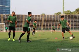 Laga Vietnam kontra Indonesia, adu tajam Marinus dan Danh Trung
