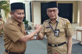 Undangan pelantikan Bupati HST dibatasi hanya 150 orang