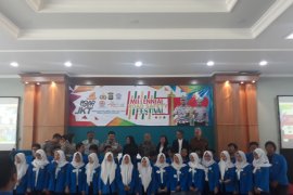 Mahasiswa UP menjadi pelopor tertib berlalu lintas