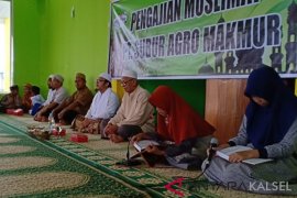 Persatuan istri karyawan Astra Agro lestari gelar pengajian rutin