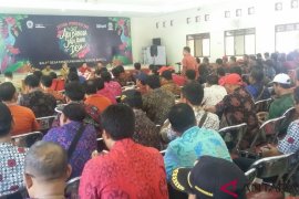 Jembrana akan buka bank sampah setiap dusun