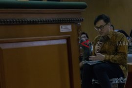 Sidang pledoi dugaan suap Meikarta
