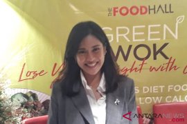 Cerita Dian Sastro jalani bisnis kuliner sehat