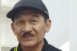 Cok Simbara perlihatkan kepiawaian bahasa Batak di "Horas Amang"