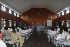 Kajari Merauke sosialisasikan aturan hukum kepada pelajar Asmat