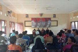 Kesbangpol Lingga sosialisasi harmonisasi antar etnis di Singkepbarat