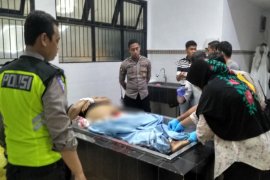 Nahas! Seorang penyiar radio di Palangka Raya tewas terlindas truk fuso