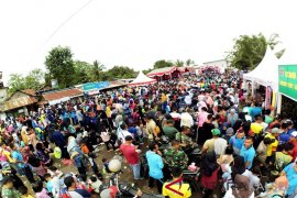 Thousands of people enthusiastically join the 2019 Millennial Road Safety Festival