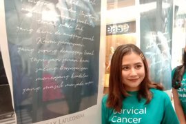 Aktris Prilly Latuconsina maafkan Andre Taulany dan Rina Nose